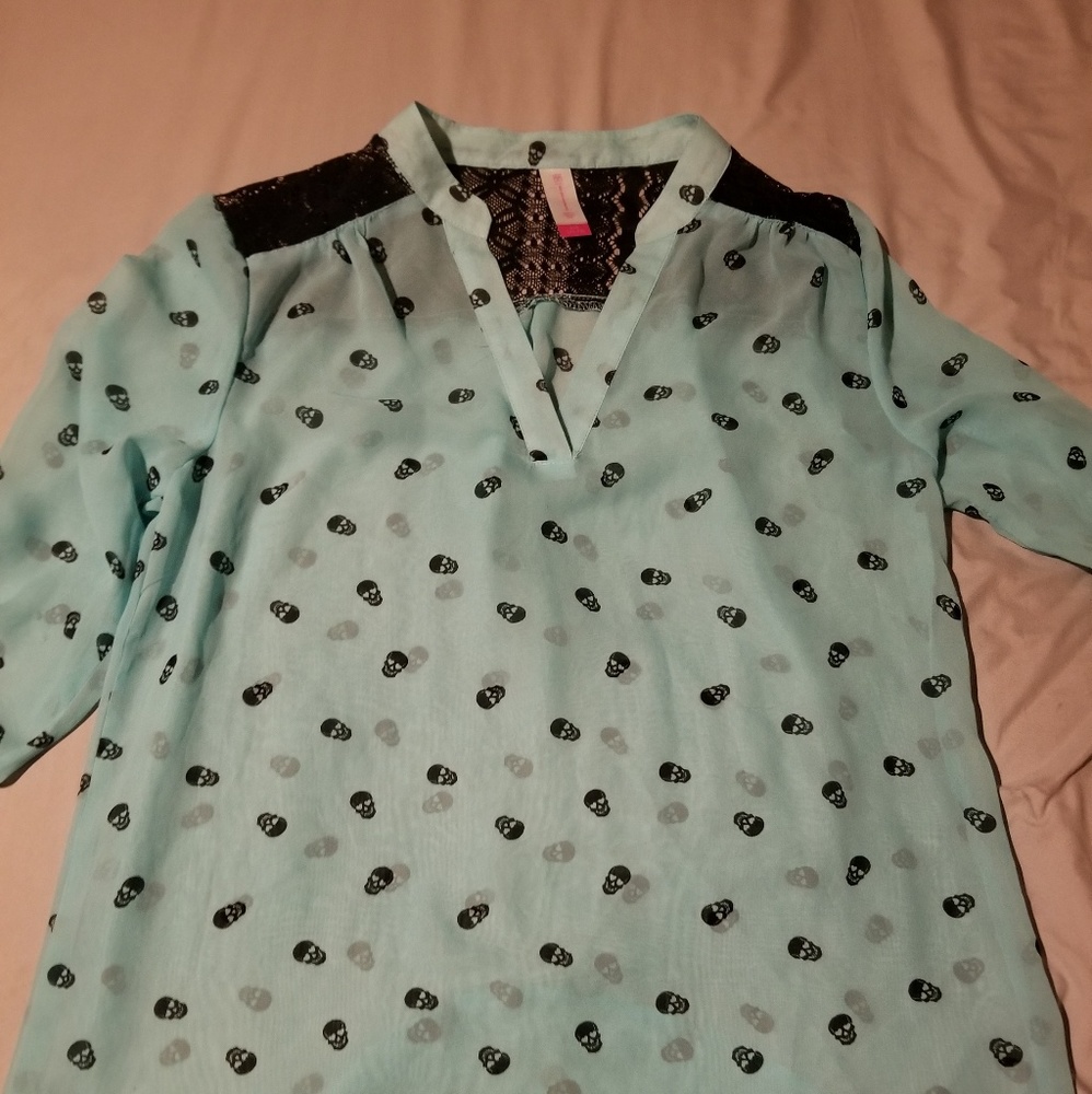 EUC SHEER NO BOUNDARIES TOP
